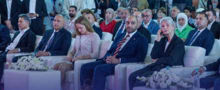 طلبة كلية المنصور الجامعة يشاركون في افتتاح معرض الوظائف برعاية وزير الشباب والرياضة