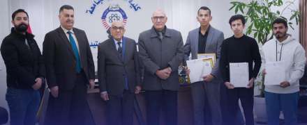 تميز يتجاوز الحدود عميد كلية المنصور الجامعة يكرم طلبة نالوا شهادات تدريب رياضي دولية