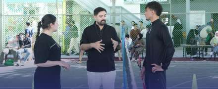 بطولة الريشة في كلية المنصور وتنافس طلابي بروح رياضية عالية